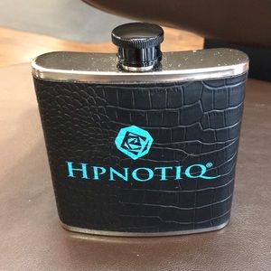 HPNOTIQ Flask